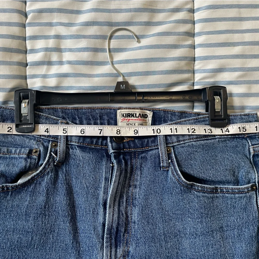 Kirkland Signature Jeans Size 10 - Picture 8 of 9